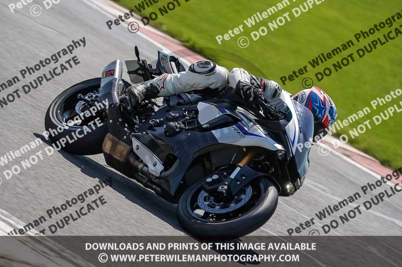 donington no limits trackday;donington park photographs;donington trackday photographs;no limits trackdays;peter wileman photography;trackday digital images;trackday photos